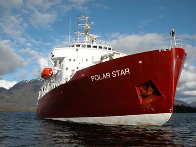 Polar%20Star%20icebreaker.jpg